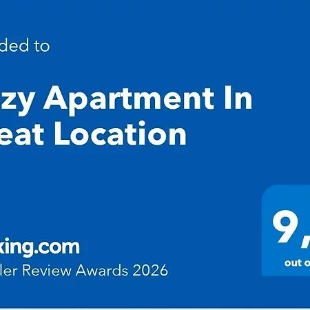 сozy In Great Location *