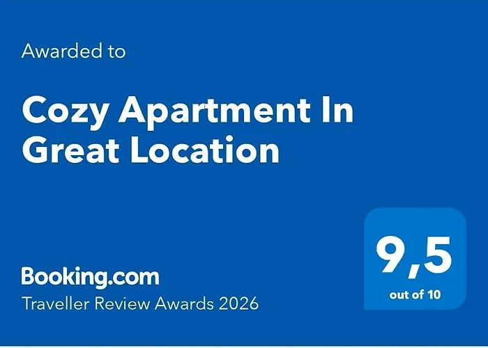 сozy In Great Location *